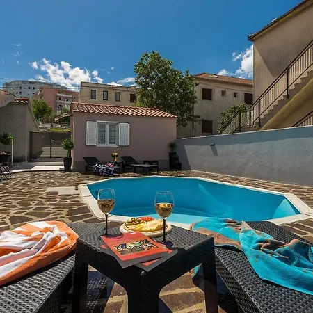 Holiday home Areloj